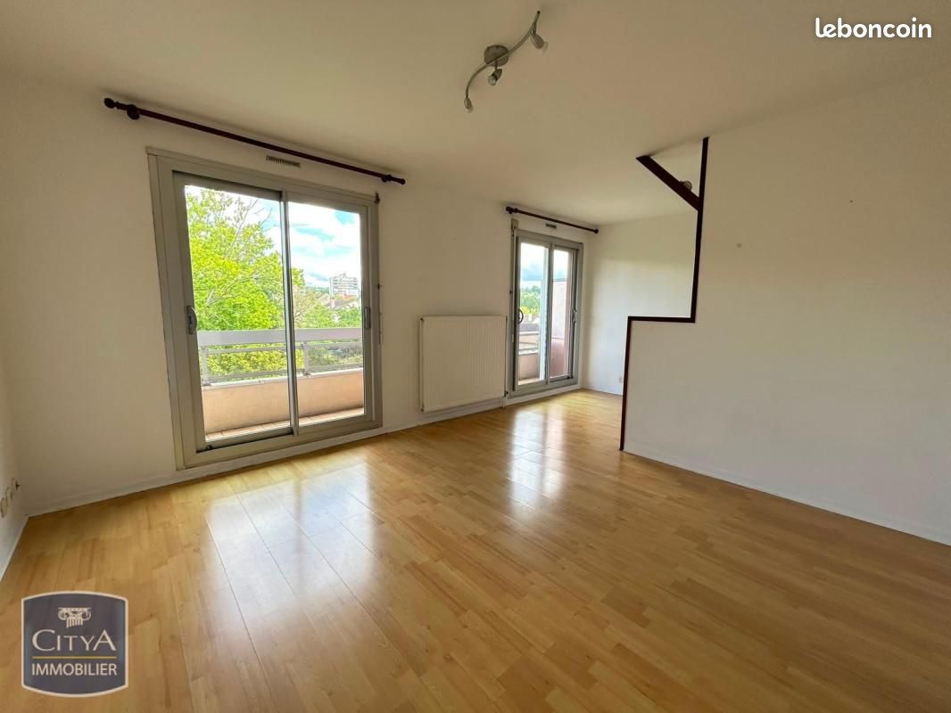 Appartement 1 pièce 30 m² · à Cusset · 30 m² · 345 €