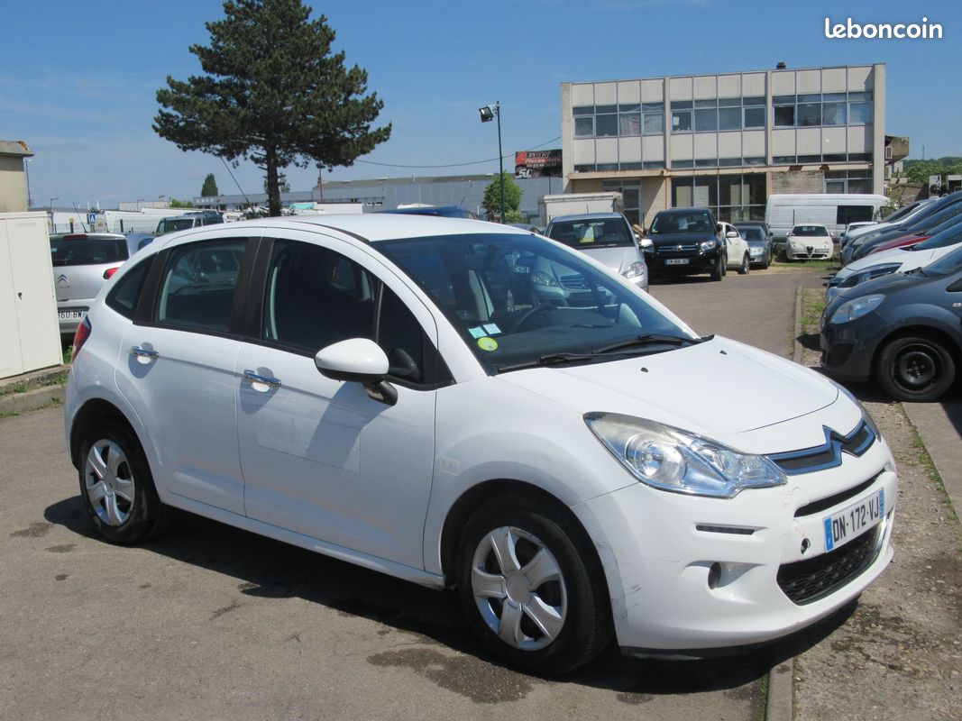 Citroen c3 1.4 hdi 70 societe 2 places 2015 avec 189000 km (image 4)