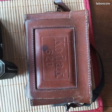 ANCIEN APPAREIL PHOTO a soufflet KODAK FOLDING 620 Angénieux F:4,5 - 100mm EUR 25,00 - FR