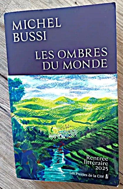 Michel BUSSI ‘Les ombres du monde’ - Très Bon Etat (image 1)