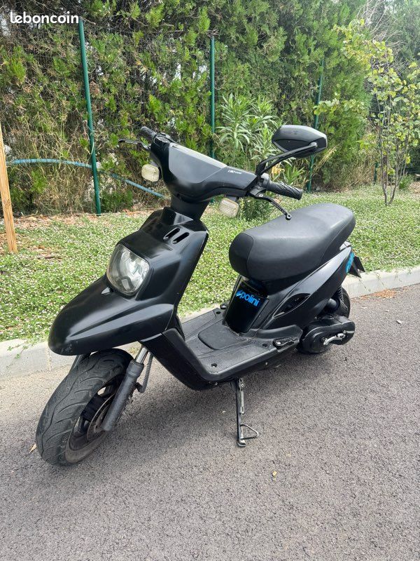 Scoot 50cc Booster (image 1)