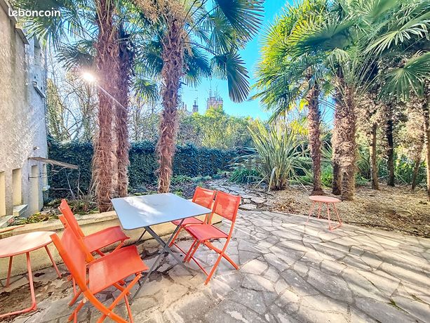 Maison 9 pièces 234 m²