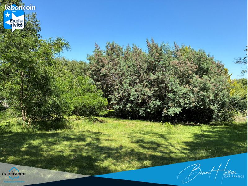 Terrain 1 768 m² Grazac · 99 000 €