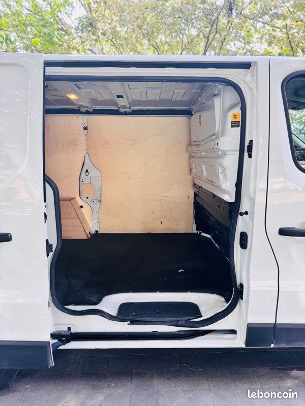 Nissan PRIMASTAR L1H1 150 ch 2.0 DCI N-Connecta Pack Cargo DCT6 2022 – photo 14