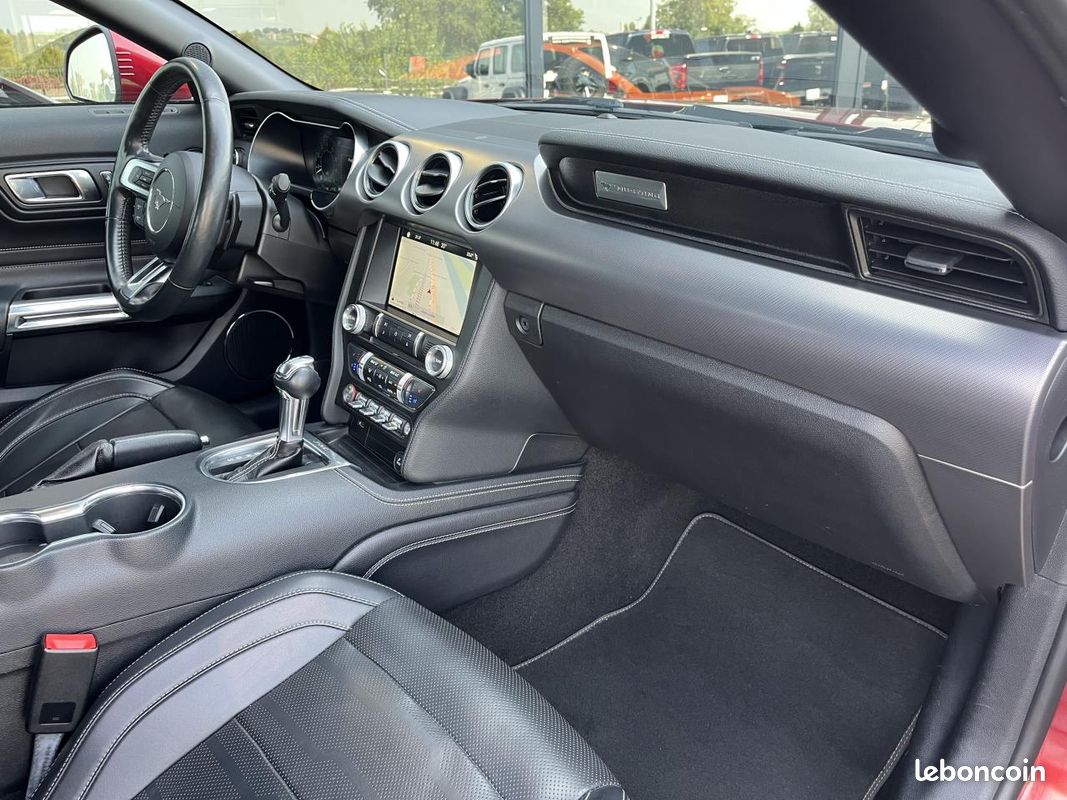 FORD MUSTANG GT CABRIOLET V8 5.0L BVA10 - Pas de Malus (image 23)