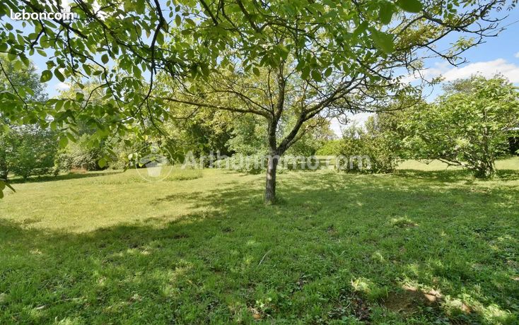 Terrain 1635 m² Garrigues