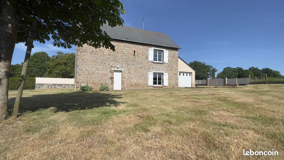 Maison 6 pièces 121 m² · à Saint-Fraimbault-de-Prières · 121 m² · 127 000 €