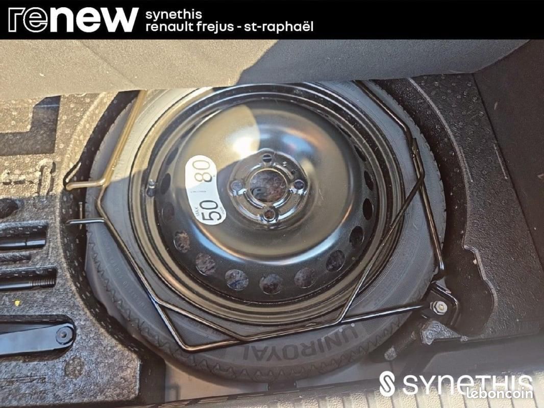 Renault Clio V E-Tech full hybrid 145 ch GSR2 Techno (image 15)