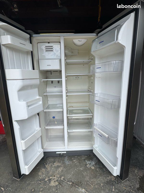 Frigo américain 2 portes avec distributeur de glaçons et d’eau (image 3)