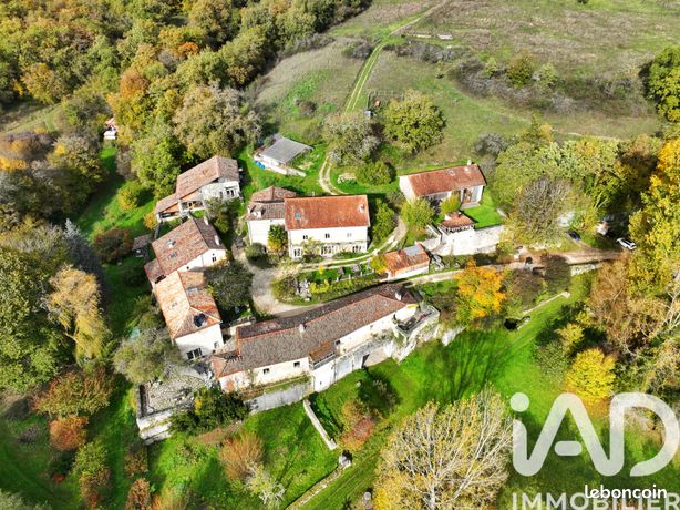 Maison 28 pièces 1220 m²