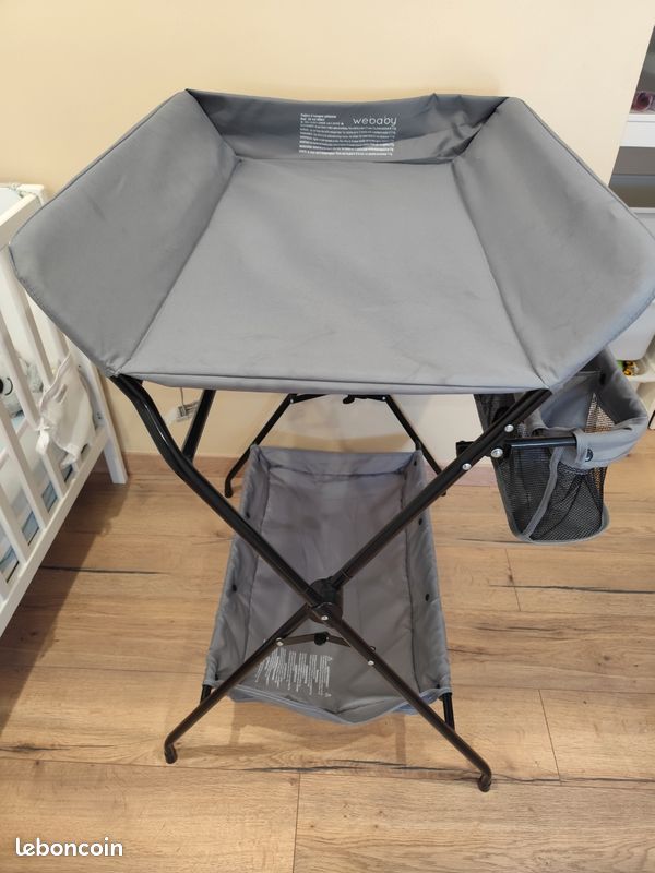 Table à Langer WEBABY Pliable - Noir Et Gris | Rangement Intégré | Pratique Pour La Maison Et Les Voyages