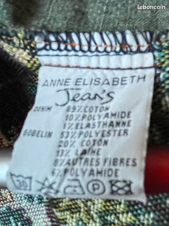 Jupe Anne Elisabeth de la taille 38, de couleur fleurs