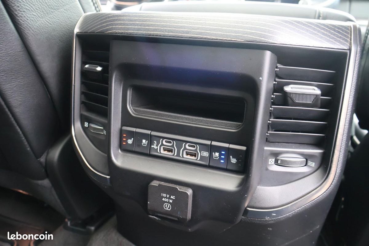 Dodge RAM 1500 Limited 5.7 V8 HEMI 401 ch 4x4 – Harman Kardon – GPL – Toit pano (image 20)