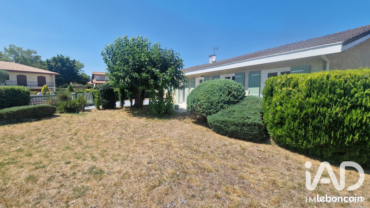 Maison 4 pièces 104 m² · à Blanquefort · 104 m² · 364 000 €