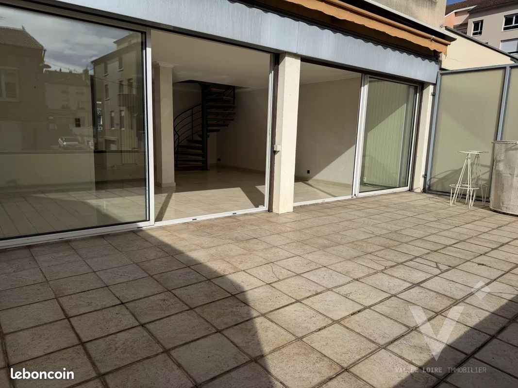 Appartement 6 pièces 142 m² · à Firminy · 142 m² · 149 000 €