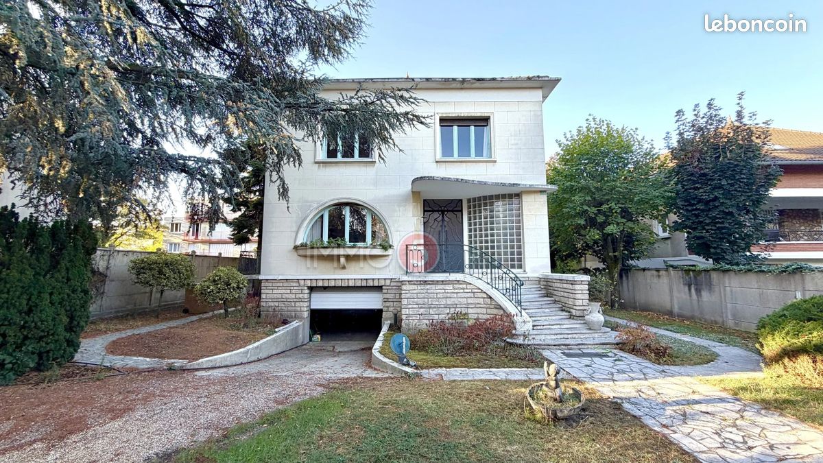 Maison 7 pièces 180 m² · aux Pavillons-sous-Bois · 180 m² · 630 000 €