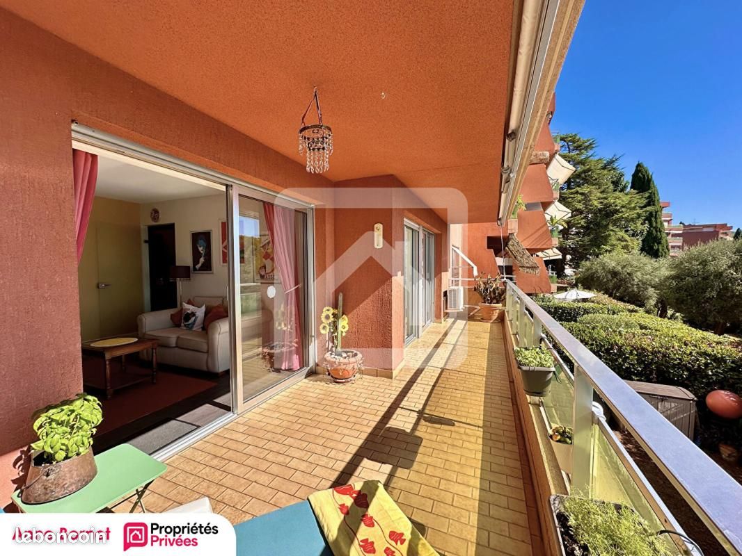 Appartement 3 pièces 63 m² · à Grasse · 63 m² · 255 000 €