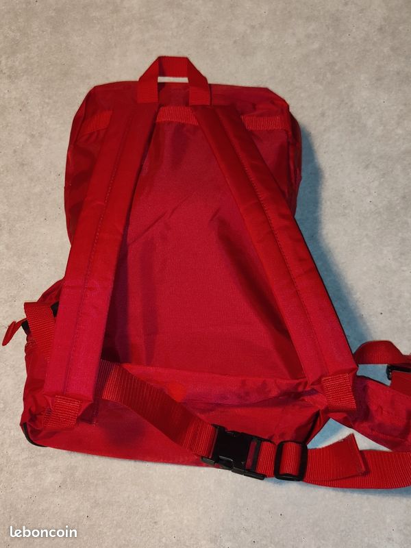 Sac à Dos Vintage Marlboro Music Années 90 - Neuf Jamais Porté, Motif Rouge Rétro