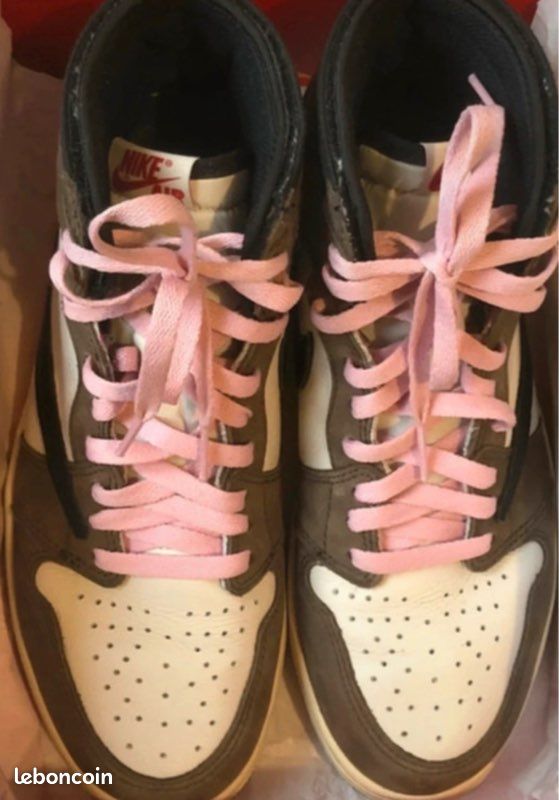 Sneakers Nike Air Jordan 1 Retro High x Travis Scott " Cactus Jack " , en excellent état , taille 42 (image 3)