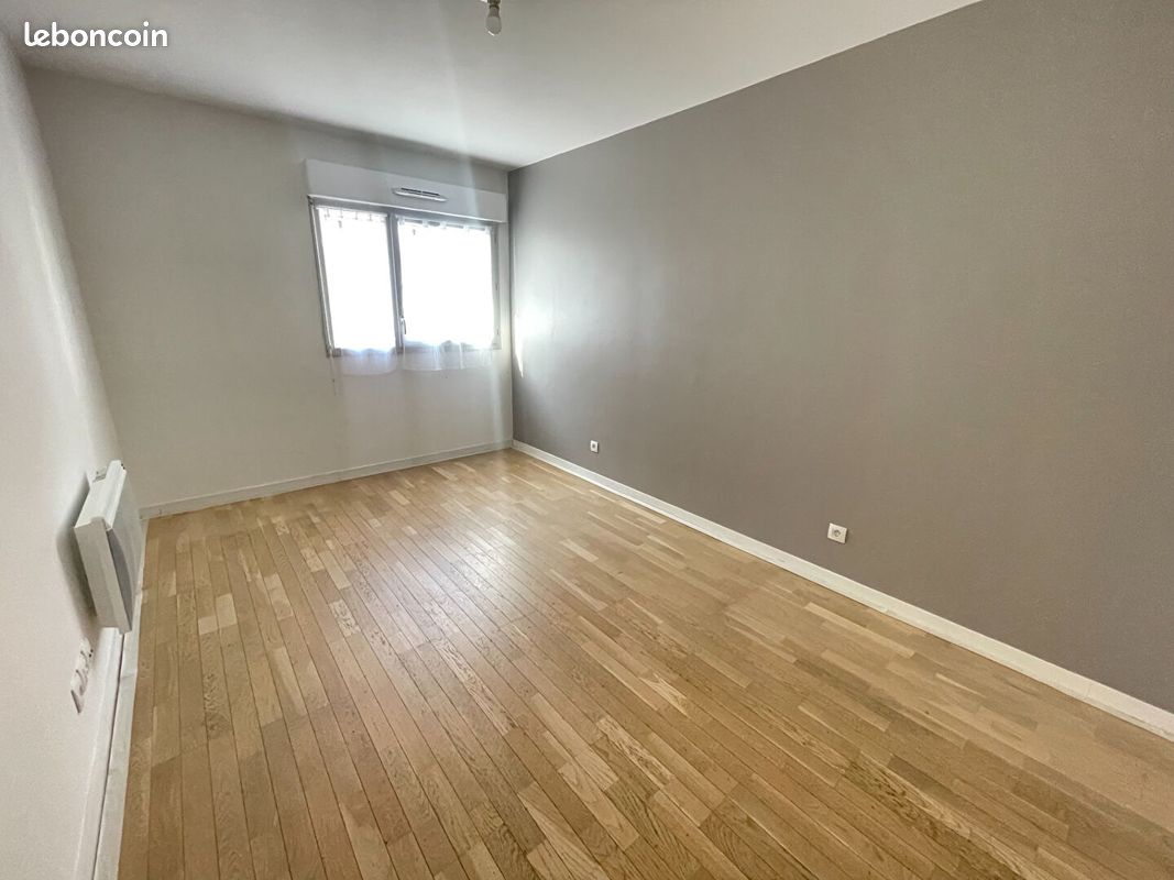 Appartement a louer villejuif - 3 pièce(s) - 59 m2 - Surfyn