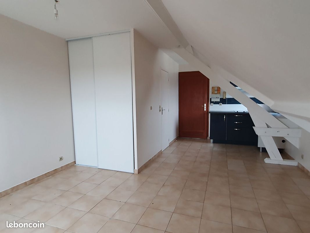 Appartement 1 pièce 19 m² · à Limours · 19 m² · 525 €