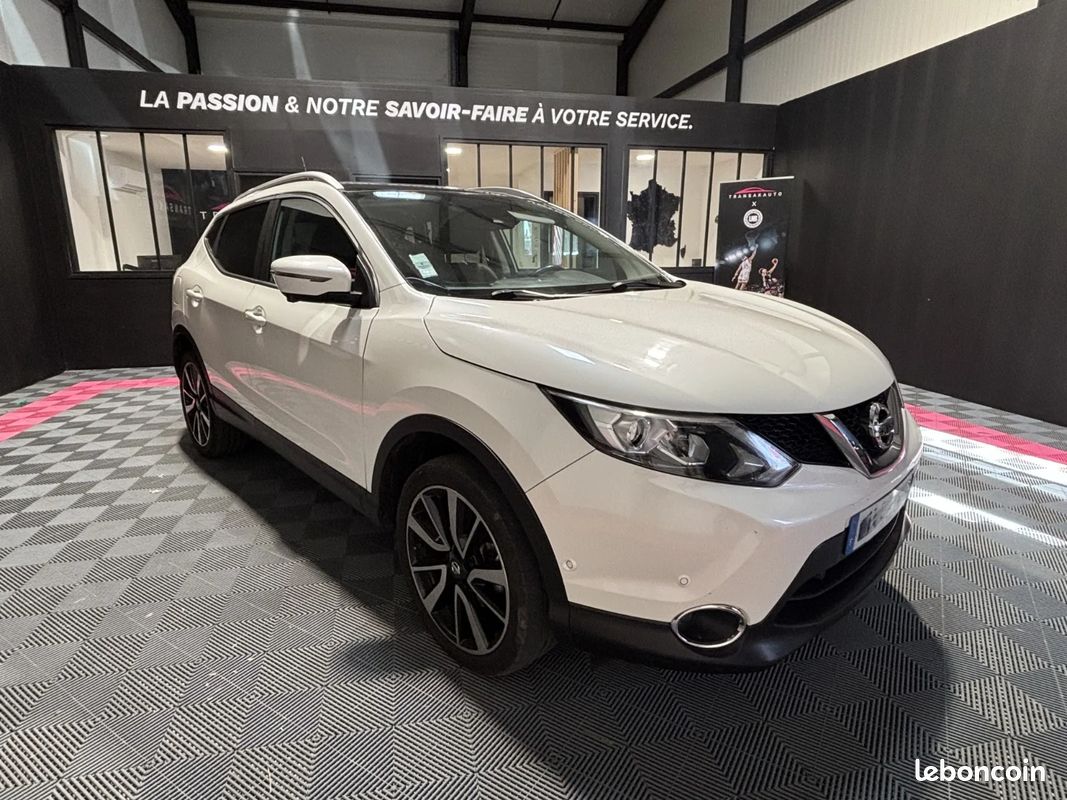 NISSAN QASHQAI 1.6 dCi 130 Stop/Start Tekna - excellent état - 86 000 km - intérieur cuir (image 7)