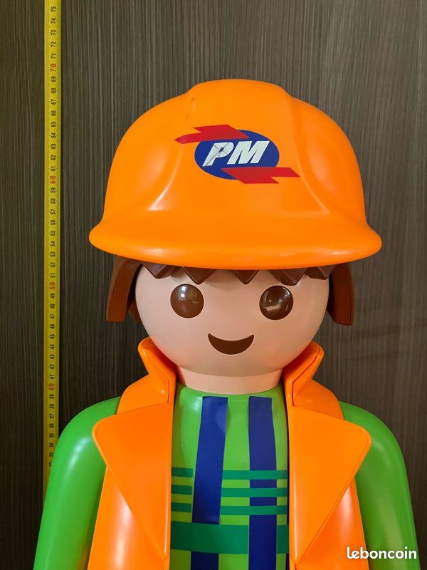 Grande Figurine Playmobil Publicitaire – Ouvrier Du Bâtiment – 65 Cm – XXL – Allemagne