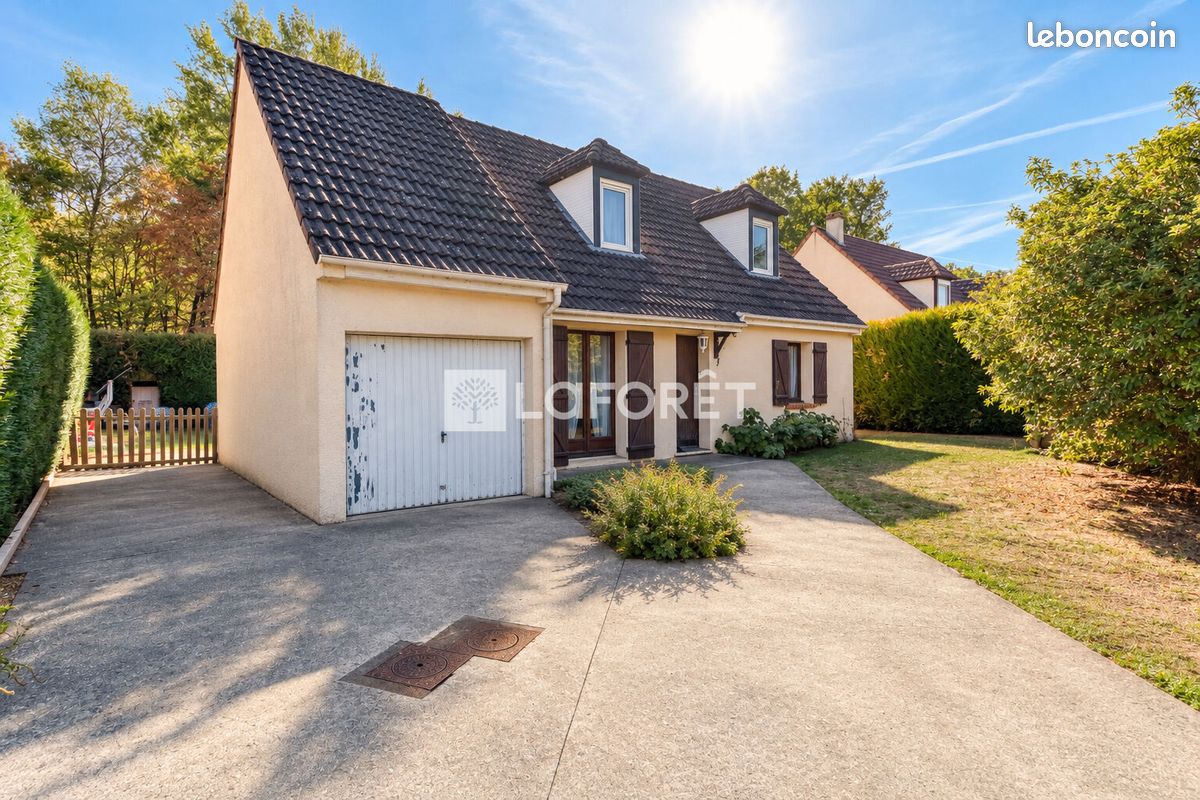 Maison 6 pièces 117 m² · à Ozoir-la-Ferrière · 117 m² · 429 000 €