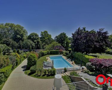 Maison 1 270 000 € - 260 m²