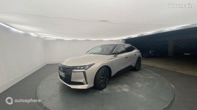 Ds N°4 E-TENSE 213ch Etoile (image 1)