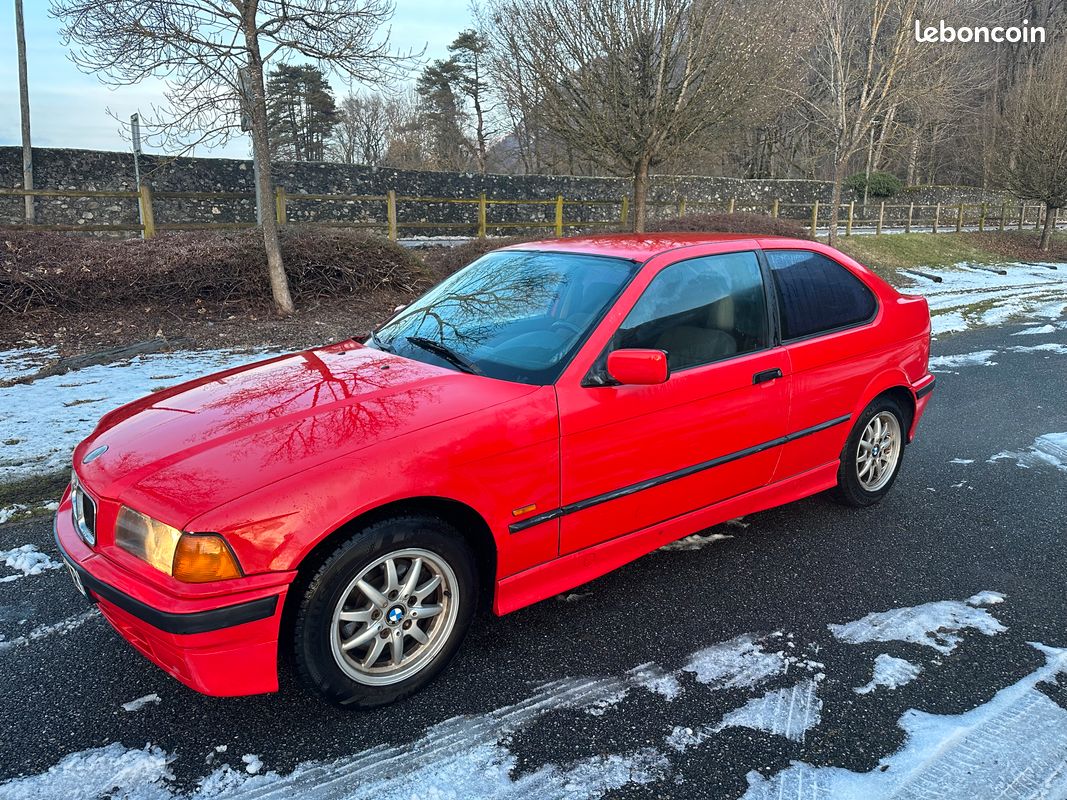 BMW e36 316i Compact - Voitures