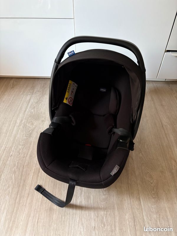 Siège auto Cosy bébé de Chicco Activ 3 (image 1)