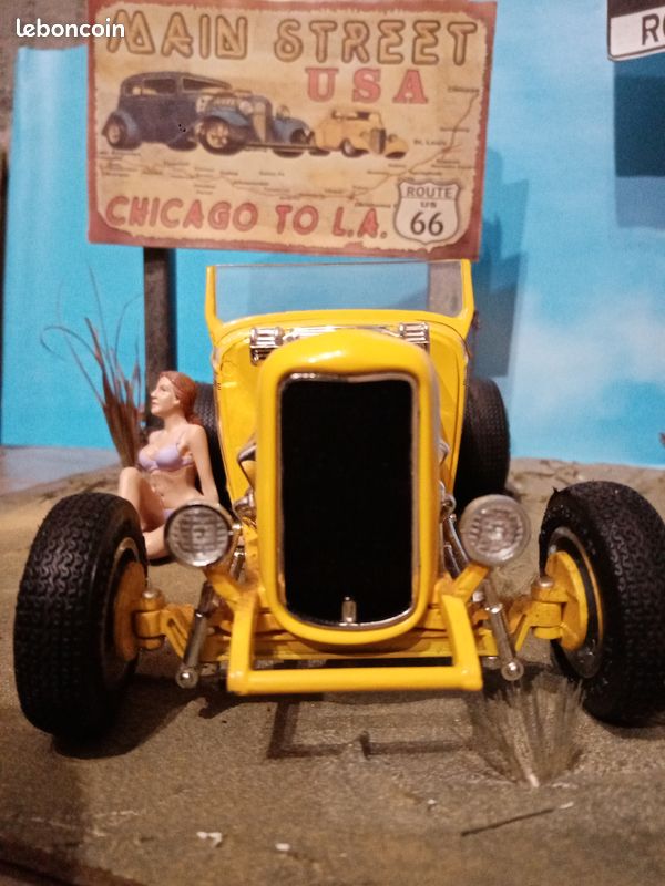 Miniature Ford 1932 Street Rod - 1/18 ERTL American Muscle - Bleu Custom