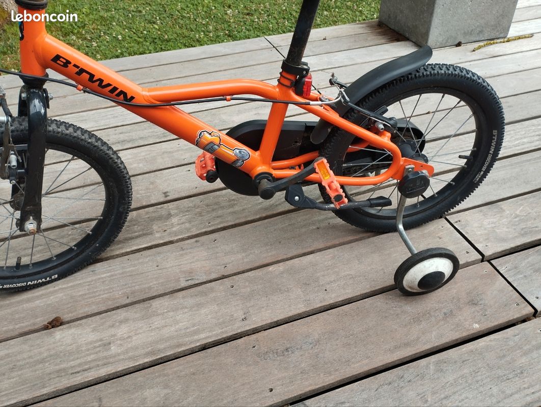 Btwin Velo Decathlon Enfant Orange Mountain Bike Velo Btwin 24