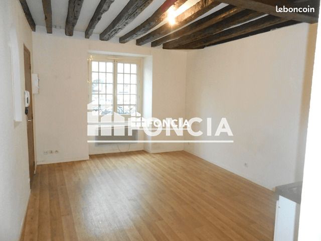 Appartement 1 pièce 24 m² · à Orléans · 24 m² · 372 €