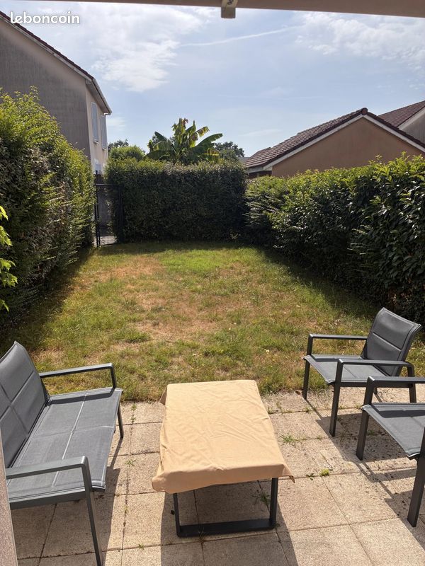 Maison 3 pièces 70 m² · à Pau · 70 m² · 1 000 €/mois