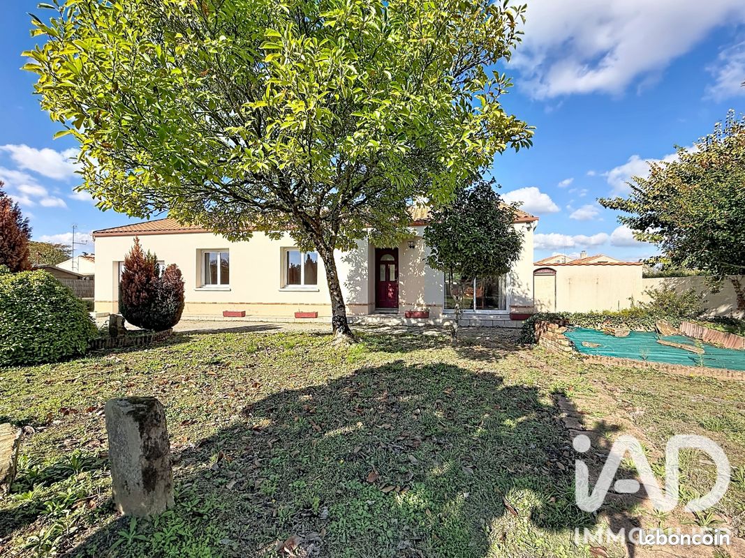 Maison 5 pièces 99 m² · à Port-Saint-Père · 99 m² · 291 500 €