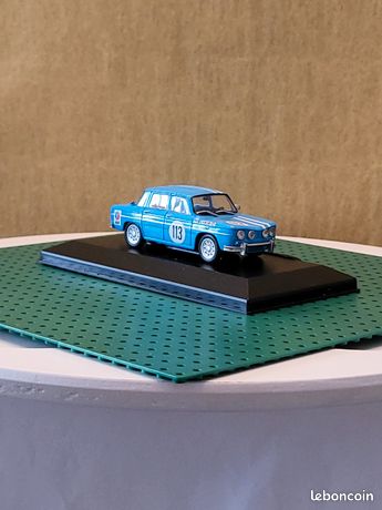 RENAULT 8 1300 COUPE 1967 GORDINI 1:18 Solido Auto Rally Die Cast