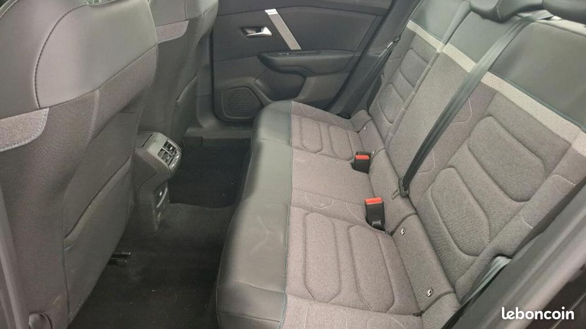 Citroën C4 PureTech 130 S&S EAT8 Feel Pack (image 9)