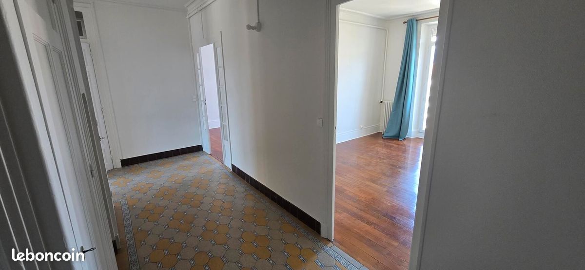 Appartement 3 pièces 76 m² · à Grenoble · 76 m² · 795 €