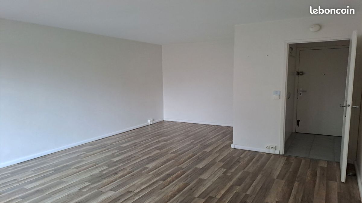 Appartement a louer combs-la-ville - 1 pièce(s) - 31 m2 - Surfyn