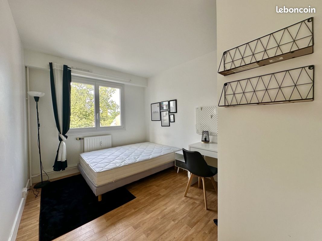 Appartement 1 pièce 16 m² · à Évry-Courcouronnes · 16 m² · 490 €
