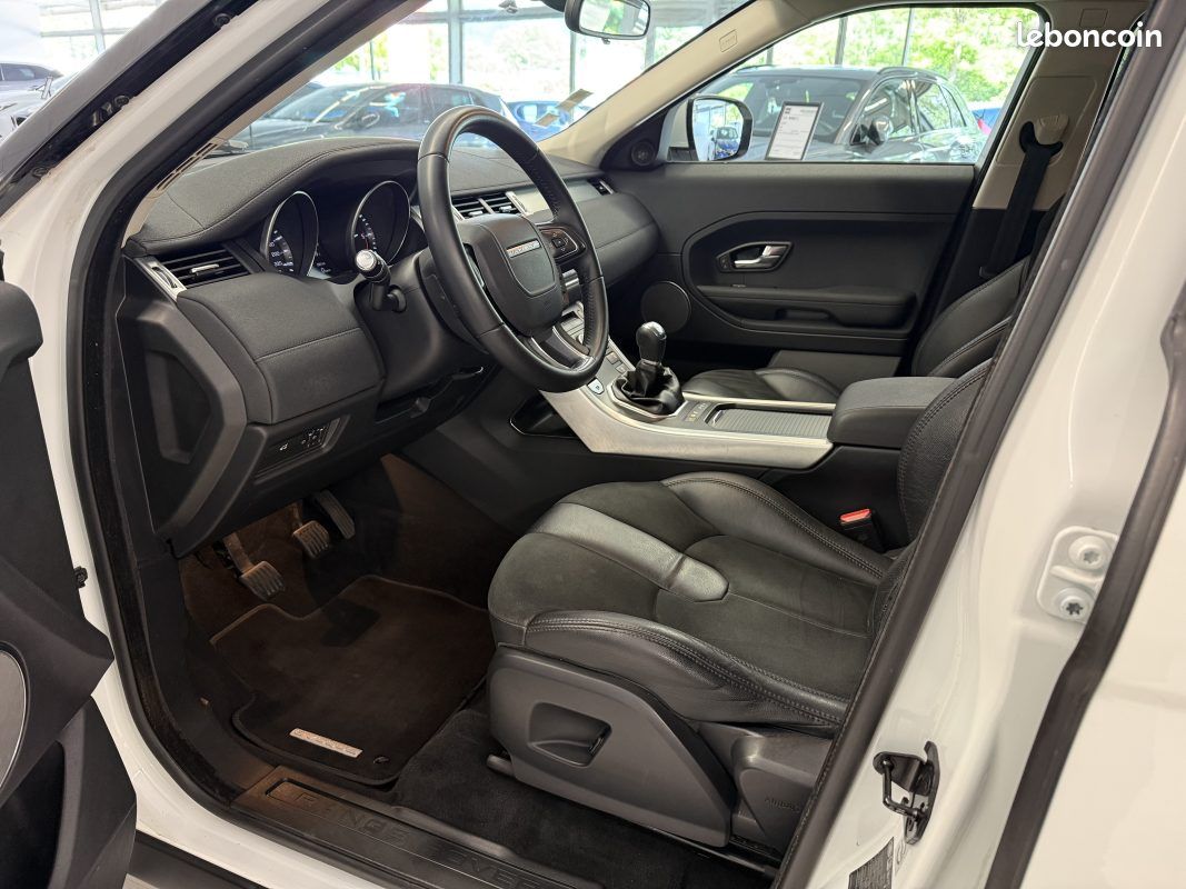 LAND ROVER RANGE ROVER EVOQUE 2.2 TD4 190 ch Pure AWD (image 13)