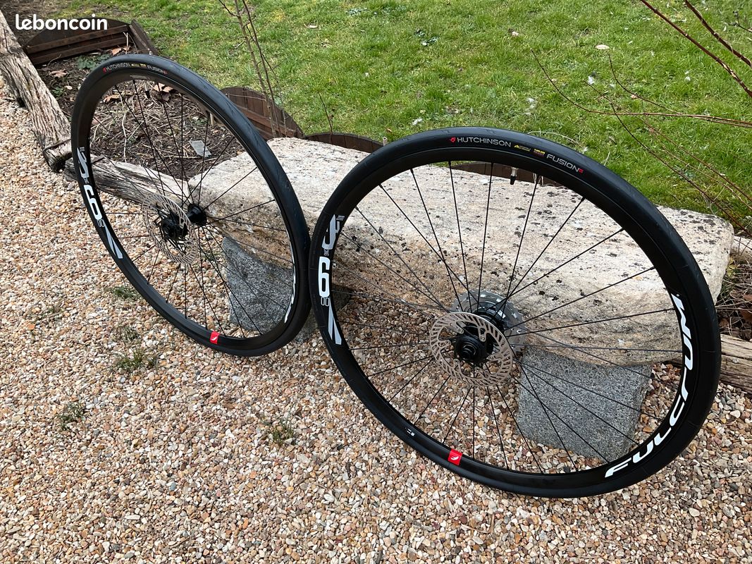 Roues FULCRUM RACING 900 DISC (+ pneus tubeless) NEUVES -50% Vélos - Main Image