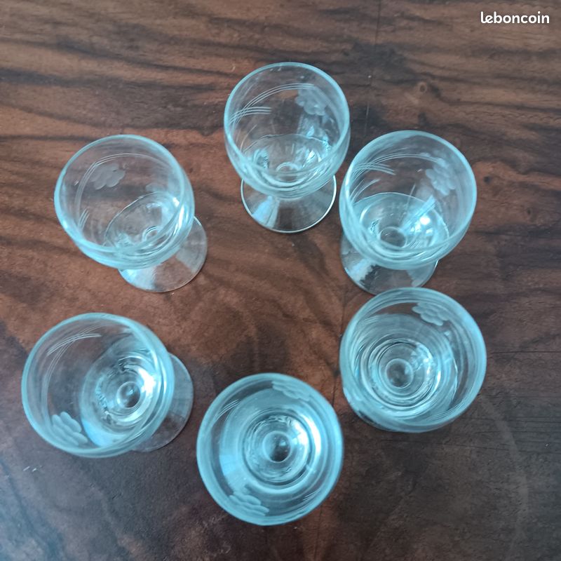Verres à digestif anciens (image 3)