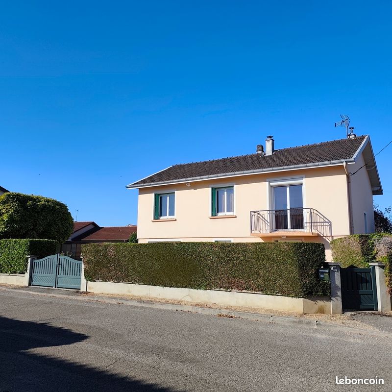 Maison 5 pièces 89 m² · à Saint-Denis-lès-Bourg · 89 m² · 217 000 €