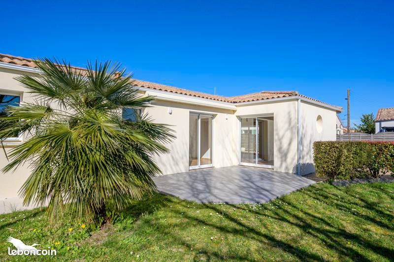 Maison 6 pièces 154 m² · à Dompierre-sur-Mer · 154 m² · 591 555 €
