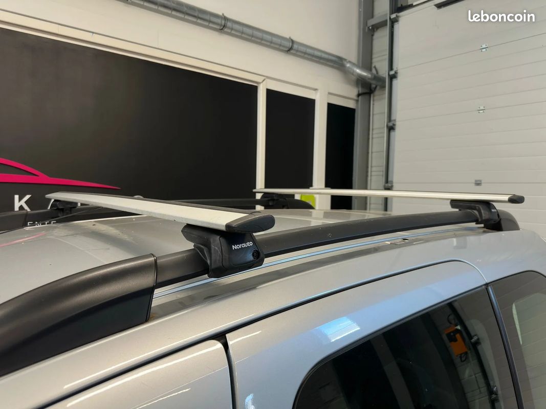 Peugeot PARTNER Outdoor 1.6 HDI 92ch - SECONDE MAIN - RÉVISION À JOUR - KIT DISTRI À JOUR (image 25)