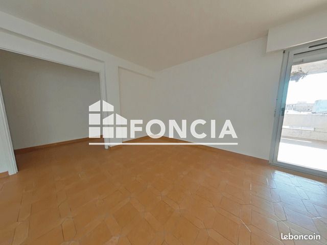 Appartement 3 pièces 75 m² · à Saint-Laurent-du-Var · 75 m² · 1 262 €/mois