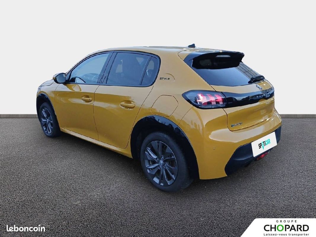 PEUGEOT 208 Electrique 50 kWh 136ch Style (image 4)